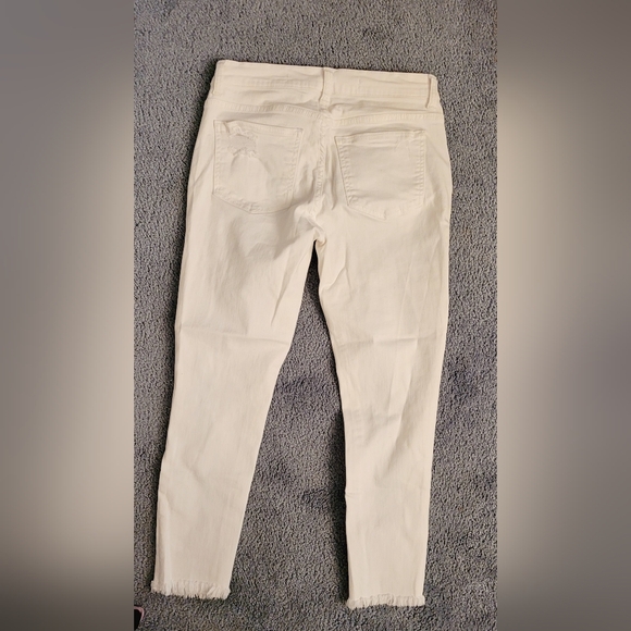 White Distressed Denim - Picture 6 of 7